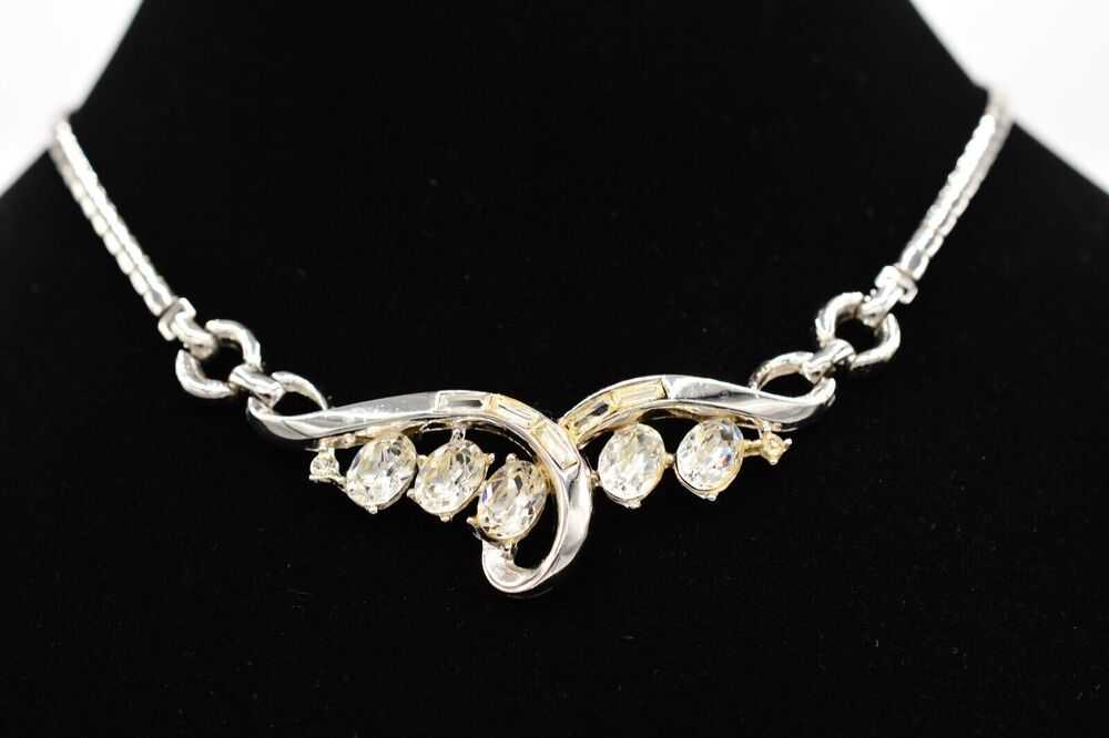 Crown Trifari Vintage Crystal Collar Necklace Choker Silver Signed 50s 1940s 9J